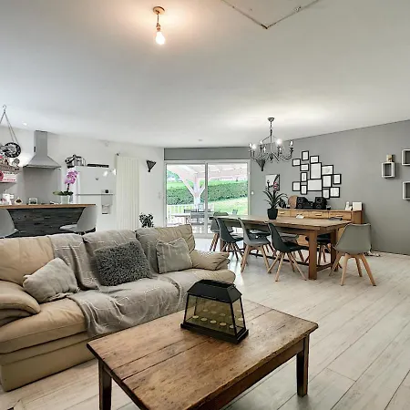 Les Goujatoux-chambre Sarlat فندق مبيت وإفطار